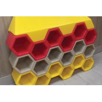 3 Rise Horizontal Sneaker Keeper with Cap